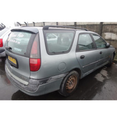 Pare choc arriere RENAULT LAGUNA 1