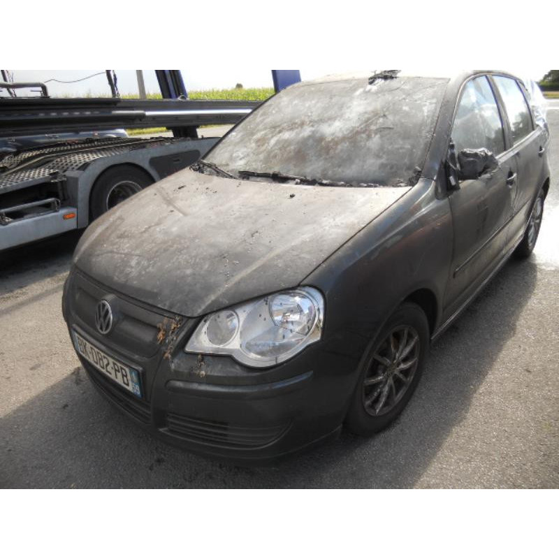 Charniere de capot VOLKSWAGEN POLO 4 Photo n°11