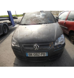 Charniere de capot VOLKSWAGEN POLO 4