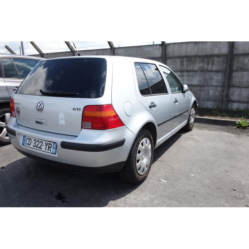 Renfort pare choc arriere (traverse) VOLKSWAGEN GOLF 4 Photo n°14
