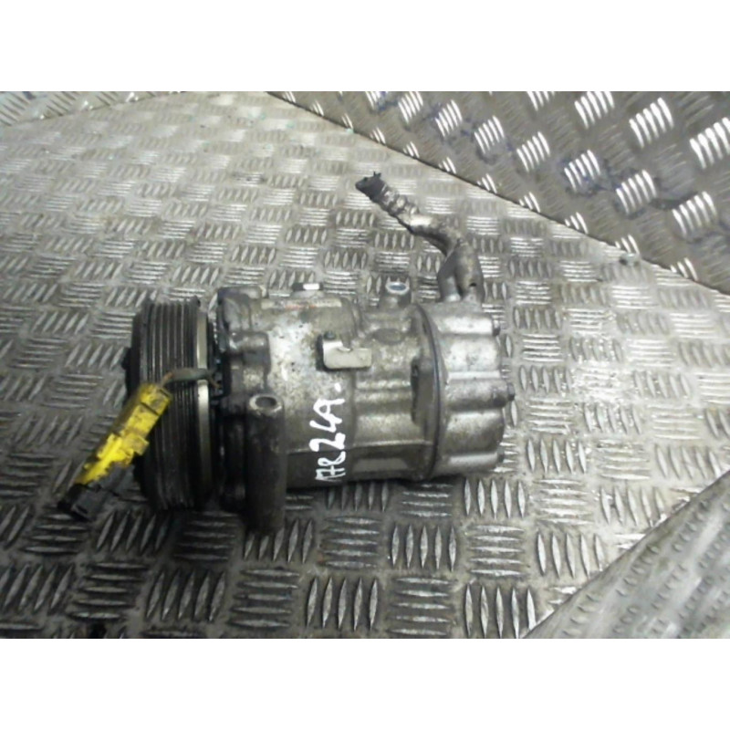 Compresseur clim CITROEN C3 1 Photo n°1
