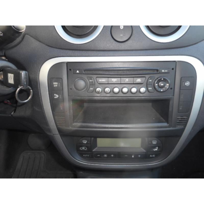 Compresseur clim CITROEN C3 1 Photo n°9
