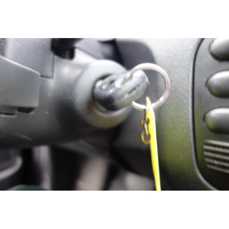 Compresseur clim CITROEN C2 Photo n°12