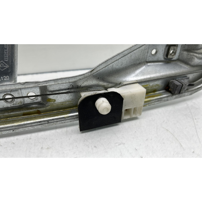 Leve vitre mecanique arriere droit RENAULT CLIO 3 Photo n°17