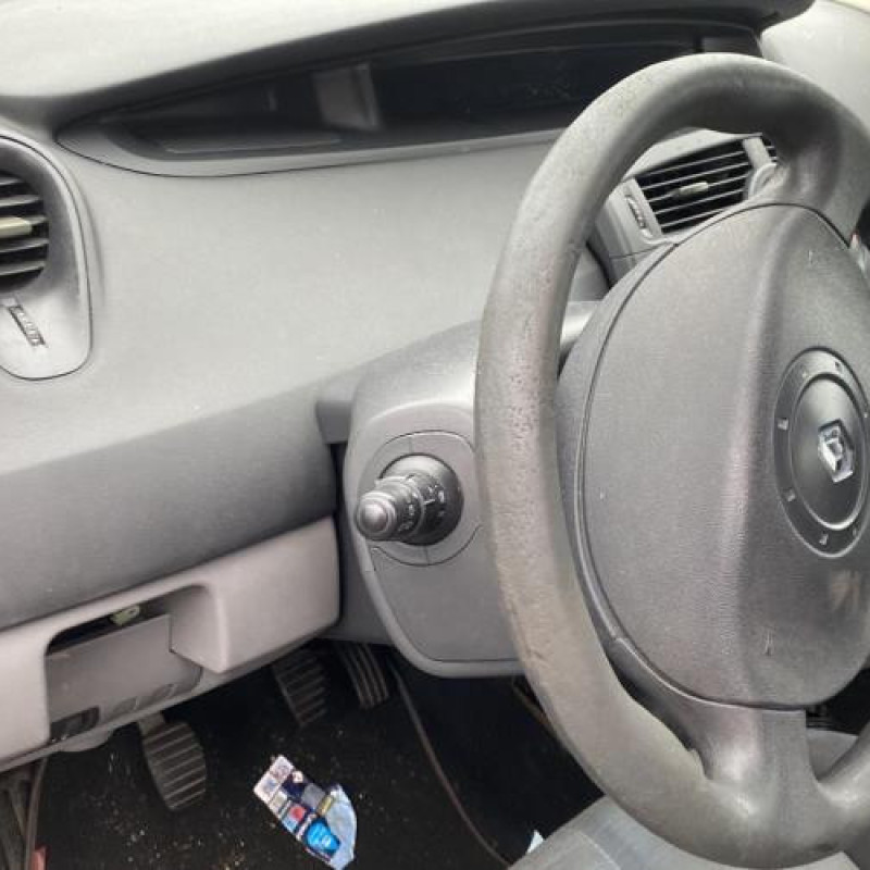 Boitier UCH RENAULT SCENIC 2 Photo n°17
