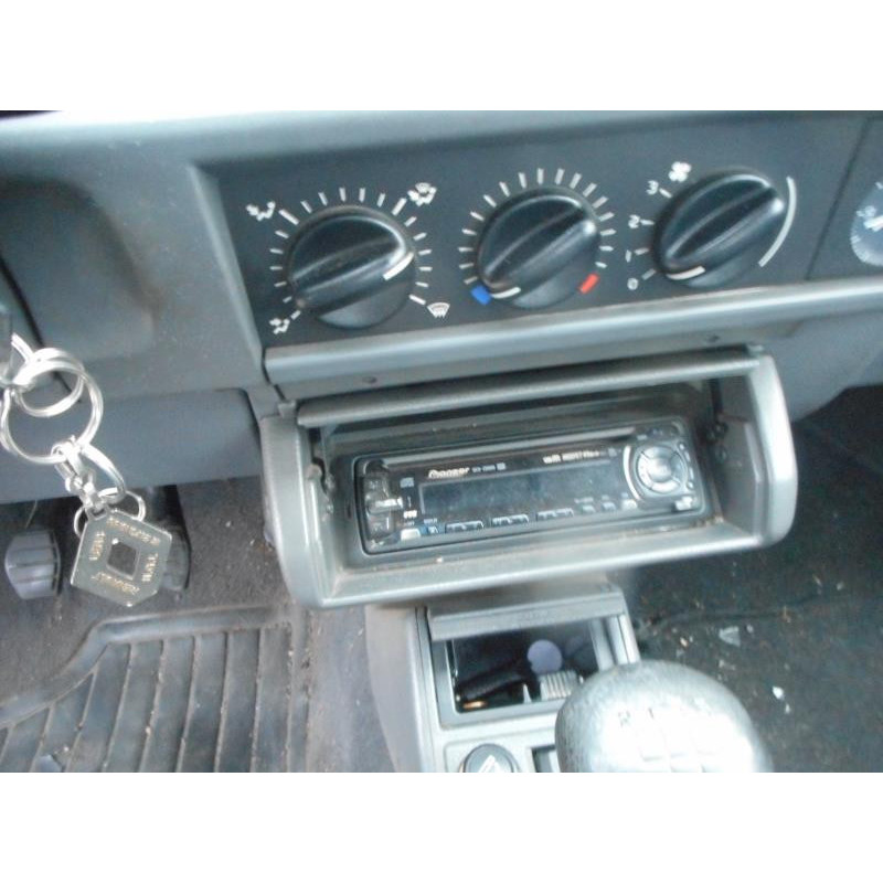 Ceinture avant droit RENAULT CLIO 1 Photo n°18