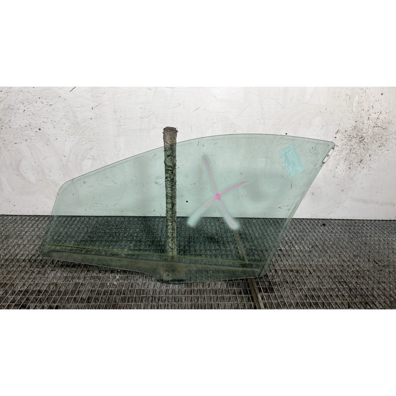 Vitre avant droit FIAT PUNTO 2 Photo n°4