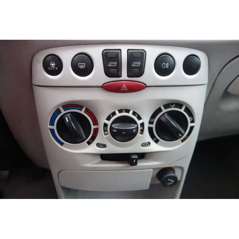 Pretensionneur de ceinture avant droit FIAT PUNTO 2 Photo n°20