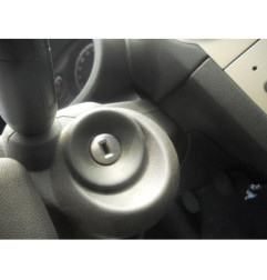 Interrupteur de leve vitre avant gauche OPEL CORSA D