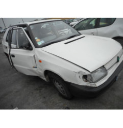 Pare choc arriere SKODA FELICIA