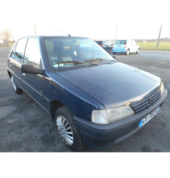 Pare choc arriere PEUGEOT 106