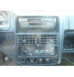 Pare choc arriere PEUGEOT 106