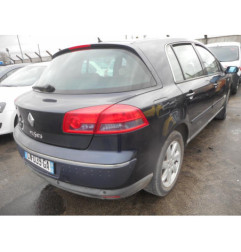 Traverse superieure RENAULT VEL SATIS