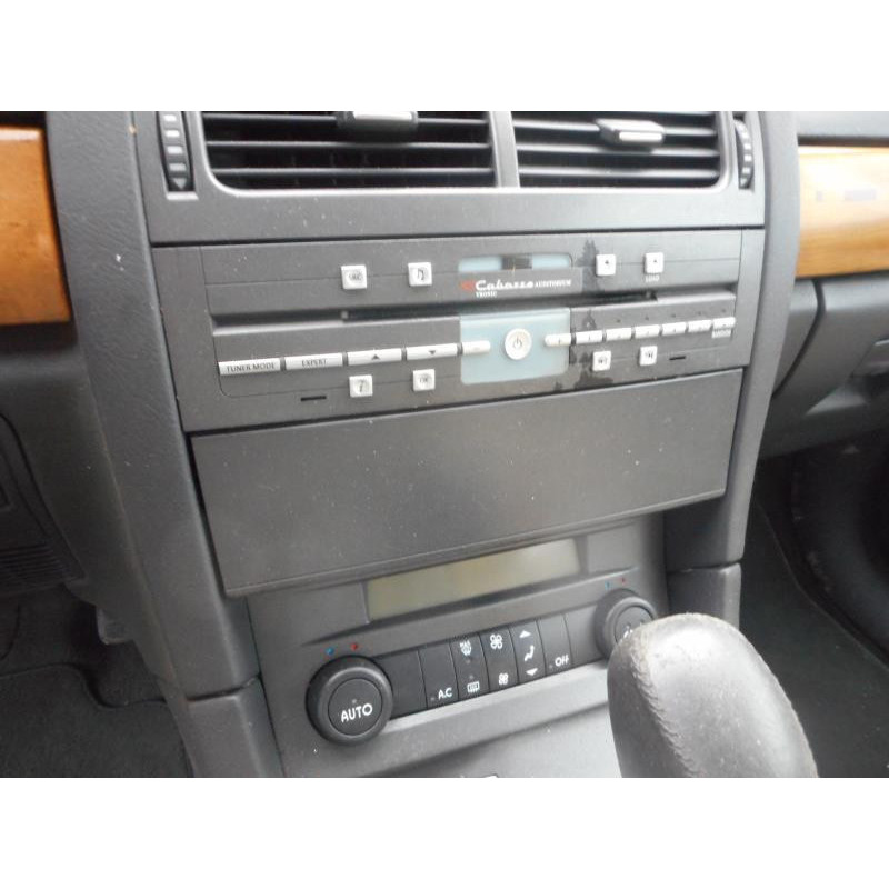 Traverse superieure RENAULT VEL SATIS Photo n°8