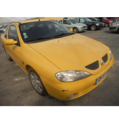 Renfort pare choc arriere (traverse) RENAULT MEGANE 1