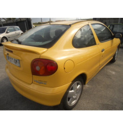 Renfort pare choc arriere (traverse) RENAULT MEGANE 1