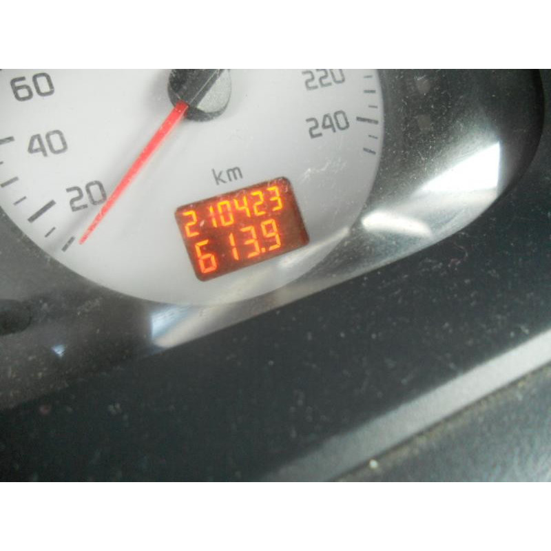 Renfort pare choc arriere (traverse) RENAULT MEGANE 1 Photo n°17