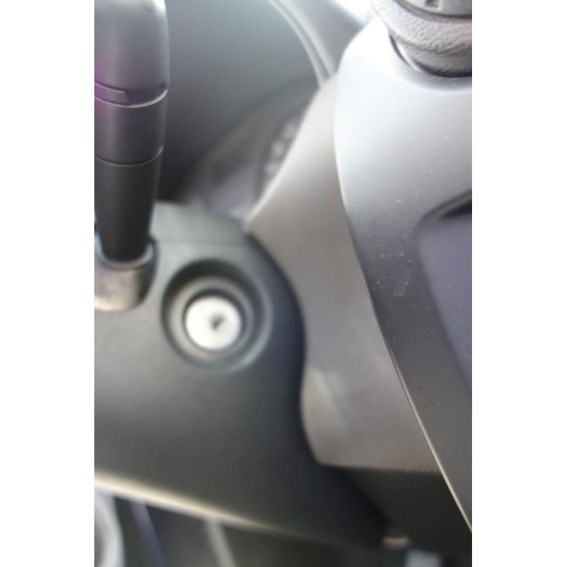 Pivot de moyeu avant droit DACIA SANDERO 1 Photo n°17