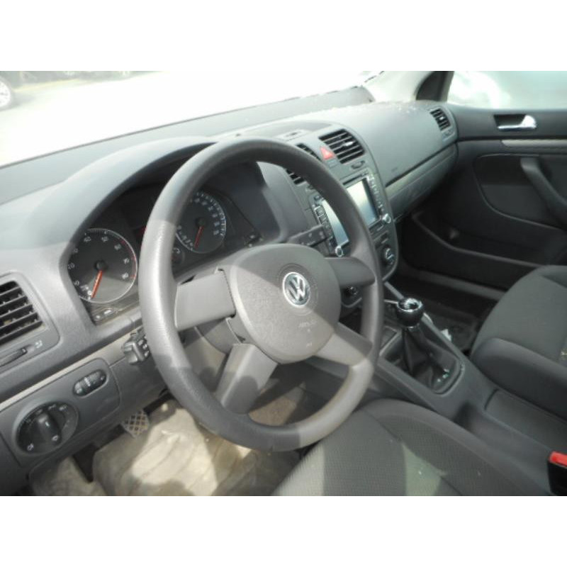 Pare choc arriere VOLKSWAGEN GOLF 5 Photo n°21