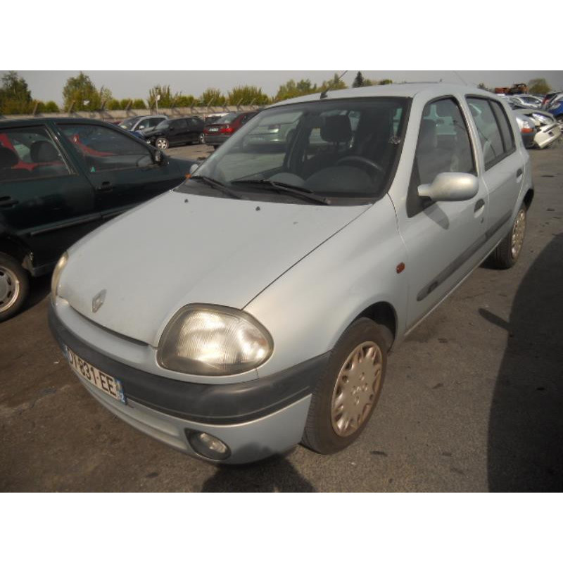 Pivot de moyeu arriere droit RENAULT CLIO 2 Photo n°8