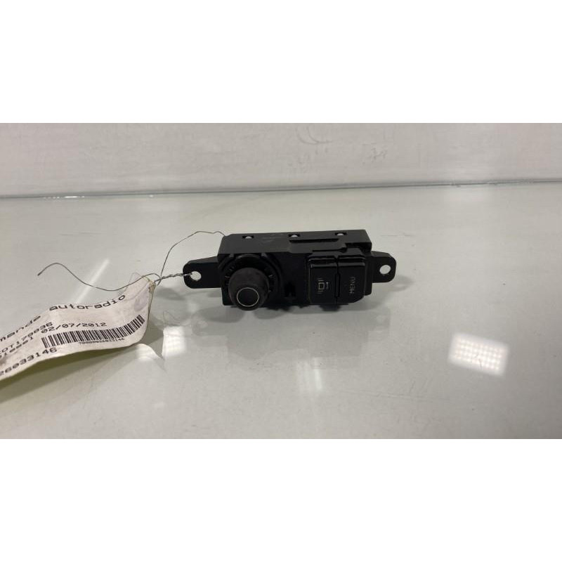 Commande autoradio PEUGEOT 208 1 Photo n°13