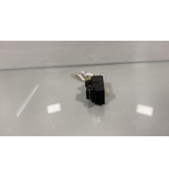 Commande autoradio PEUGEOT 208 1