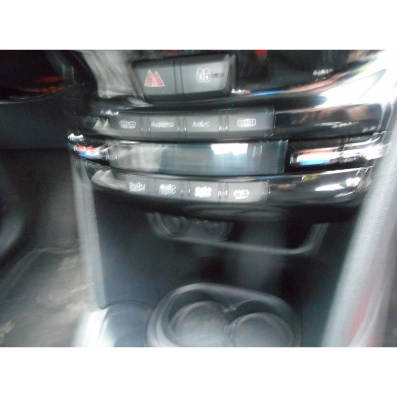 Commande autoradio PEUGEOT 208 1 Photo n°23