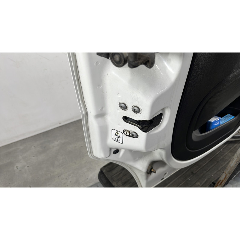 Porte laterale gauche FIAT QUBO Photo n°6