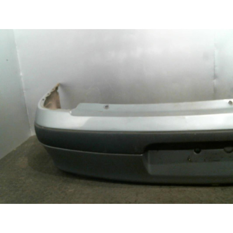 Pare choc arriere RENAULT MEGANE 1 Photo n°12
