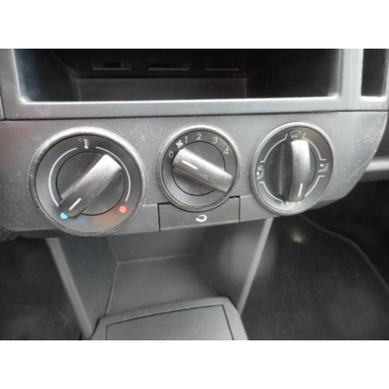 Renfort pare choc arriere (traverse) VOLKSWAGEN POLO 4 Photo n°17