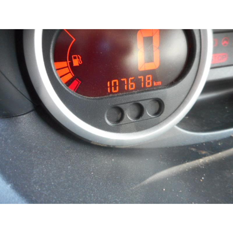 Commande autoradio RENAULT TWINGO 2 Photo n°24