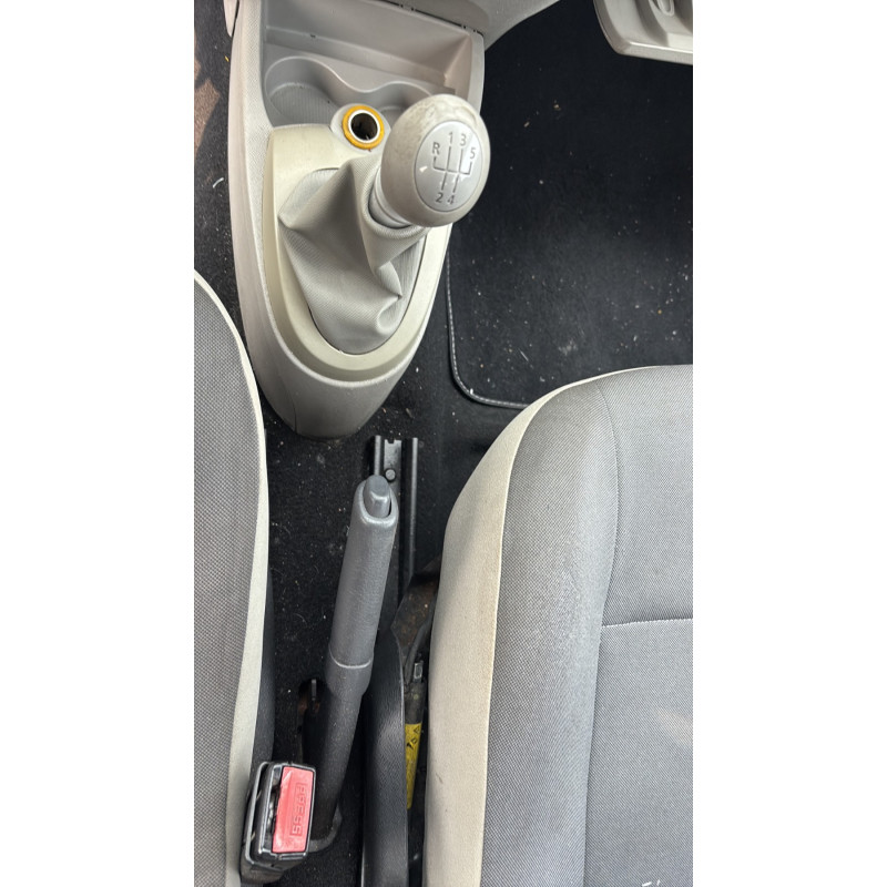 Capot RENAULT TWINGO 2 Photo n°19