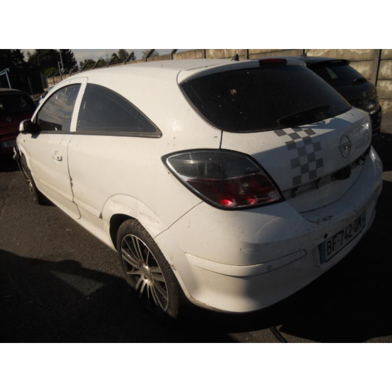 Traverse superieure OPEL ASTRA H Photo n°12