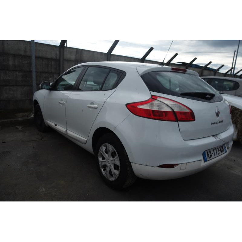 Pretensionneur de ceinture avant droit RENAULT MEGANE 3 Photo n°17
