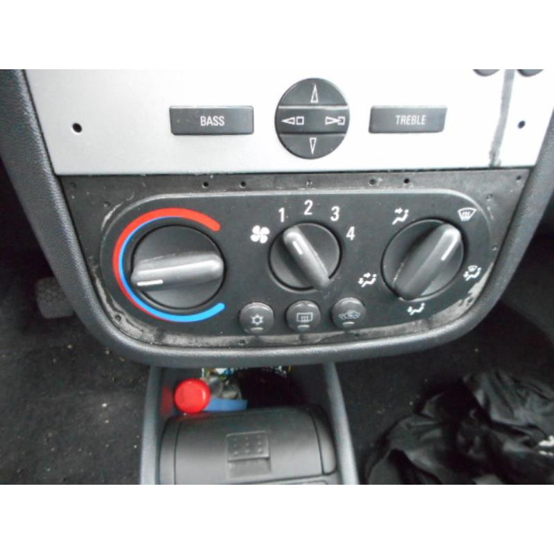 Compresseur clim OPEL CORSA C Photo n°22