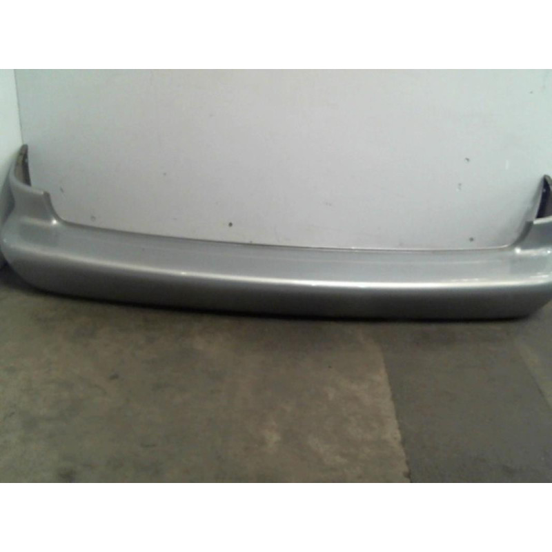 Pare choc arriere CHRYSLER VOYAGER 3 Photo n°8