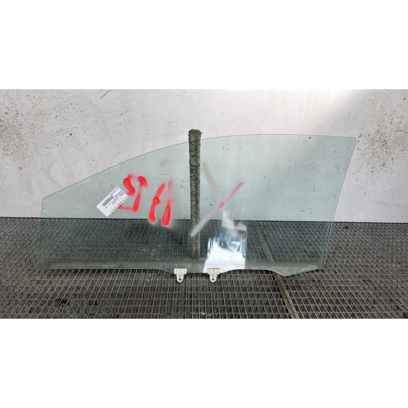 Vitre avant droit RENAULT TWINGO 2 Photo n°4