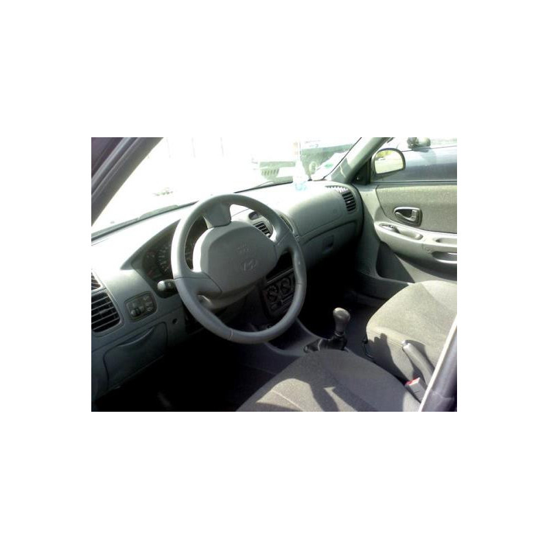 Leve vitre electrique avant gauche HYUNDAI ACCENT 2 Photo n°12