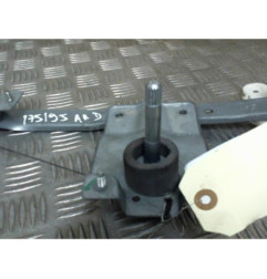 Leve vitre mecanique arriere droit RENAULT CLIO 4