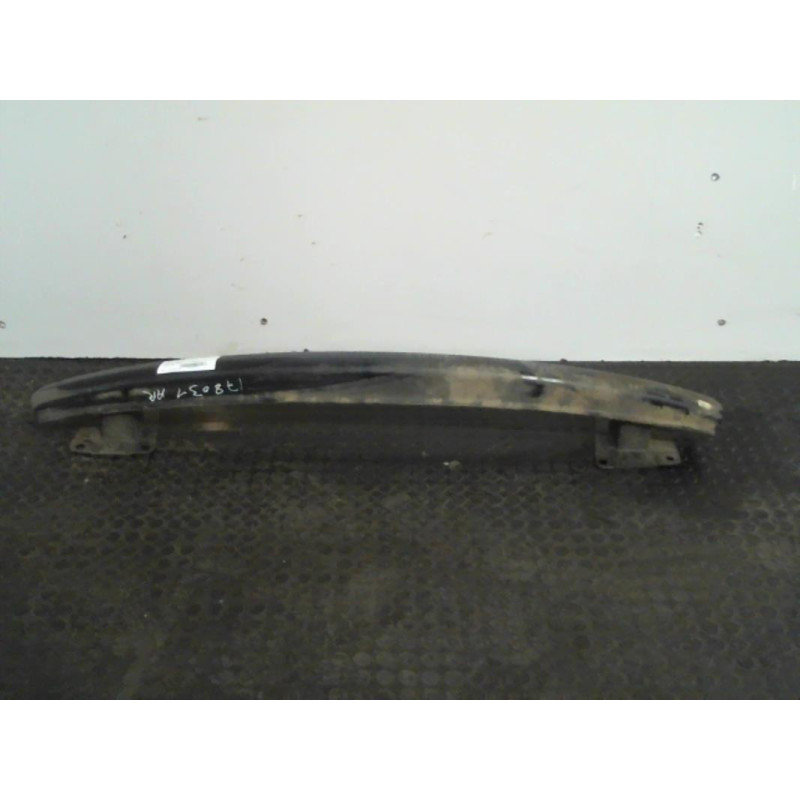 Renfort pare choc arriere (traverse) VOLKSWAGEN POLO 4 Photo n°9