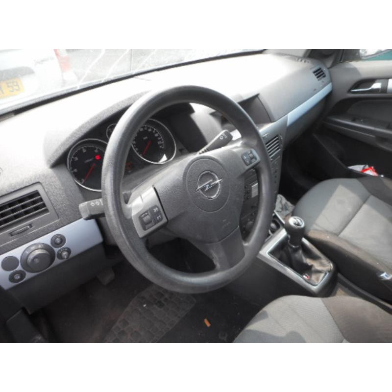 Traverse superieure OPEL ASTRA H Photo n°13