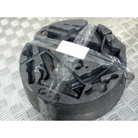 Cric (Ensemble depannage) OPEL ASTRA H Photo n°1