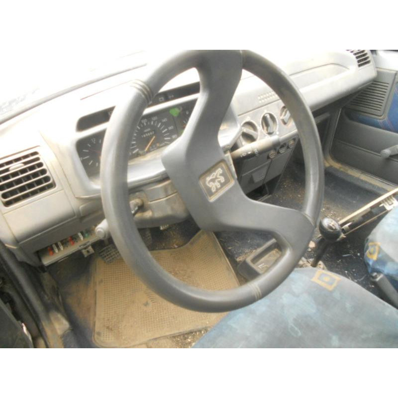 Traverse superieure PEUGEOT 205 Photo n°13