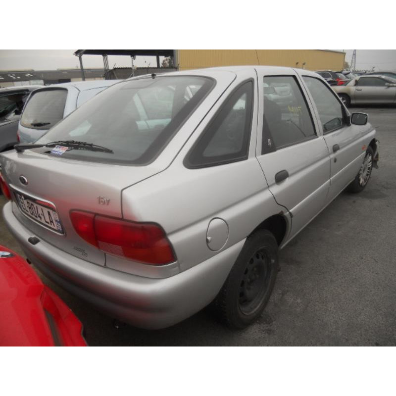 Demarreur FORD ESCORT 6 Photo n°14