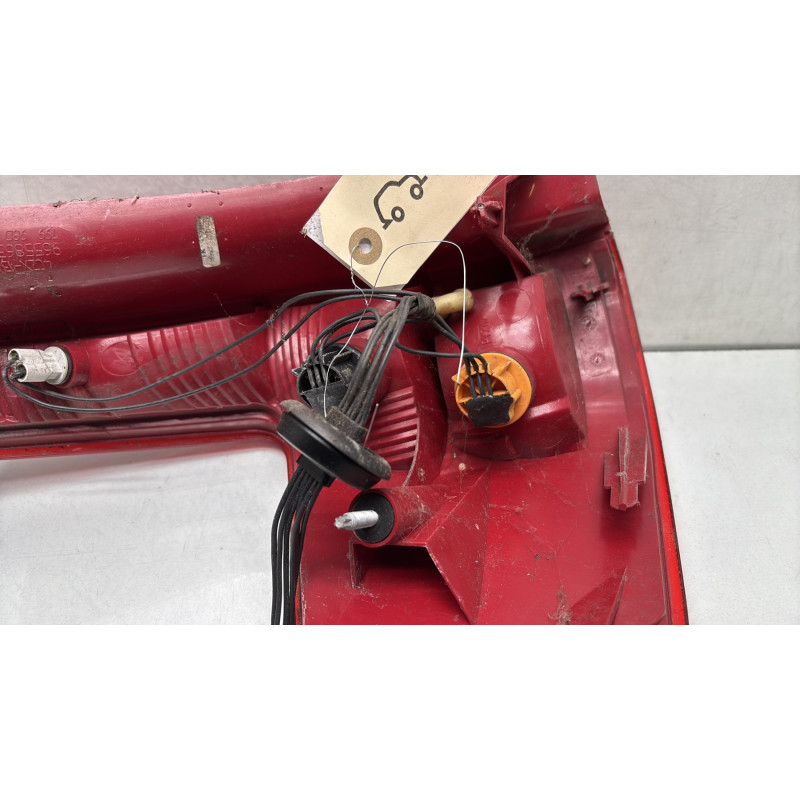 Feu arriere principal droit (feux) CITROEN C4 1 Photo n°4