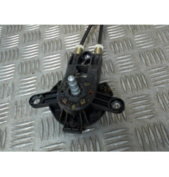 Leve vitre mecanique avant droit PEUGEOT 106
