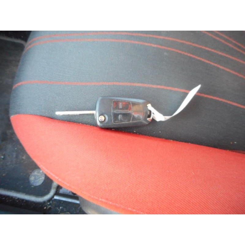 Interrupteur de leve vitre avant gauche OPEL CORSA D Photo n°25