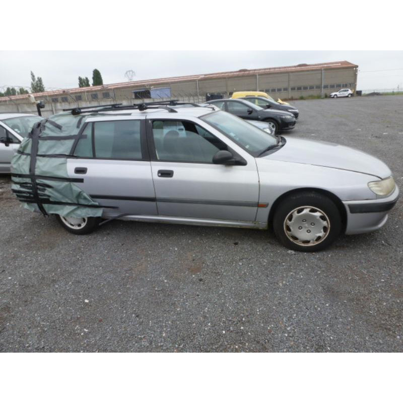 Traverse superieure PEUGEOT 406 Photo n°3