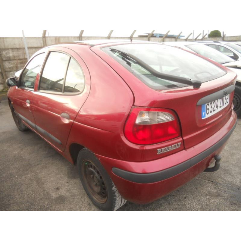 Traverse superieure RENAULT MEGANE 1 Photo n°13