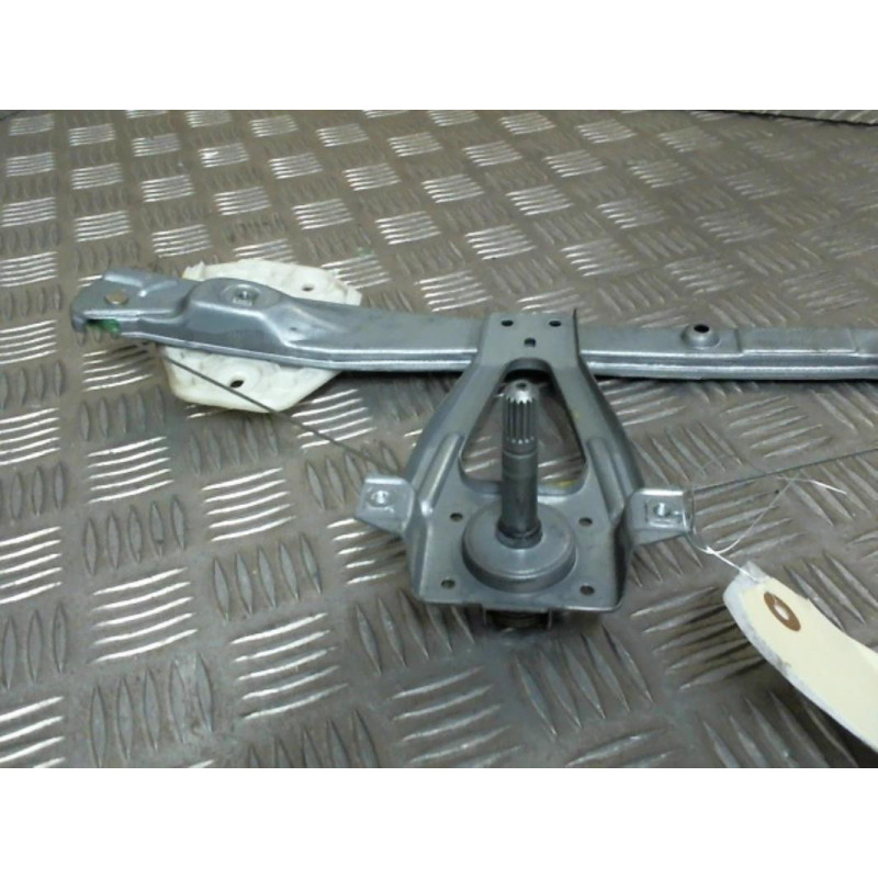 Leve vitre mecanique arriere droit RENAULT CLIO 2 Photo n°8